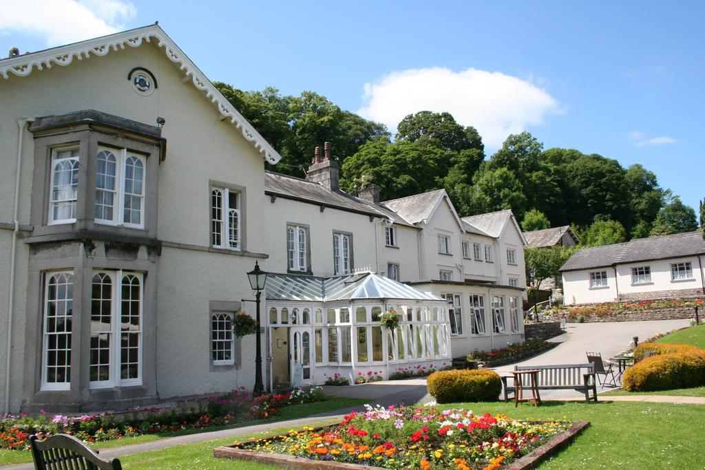 Lambert Manor Hotel Grange-over-Sands Exterior photo